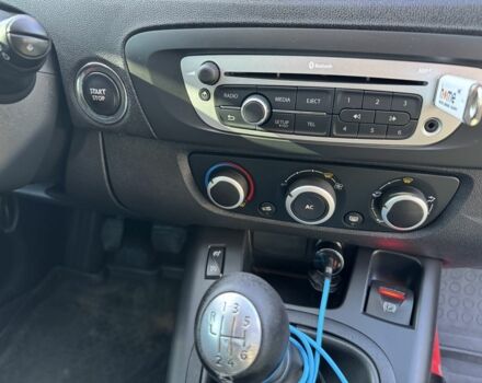 Серый Рено Сценик, объемом двигателя 1.46 л и пробегом 270 тыс. км за 7100 $, фото 13 на Automoto.ua