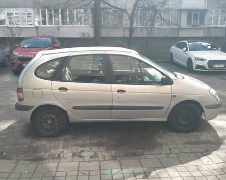 Серый Рено Сценик, объемом двигателя 1.6 л и пробегом 300 тыс. км за 2150 $, фото 2 на Automoto.ua