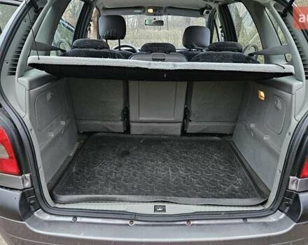 Серый Рено Сценик, объемом двигателя 1.6 л и пробегом 200 тыс. км за 3490 $, фото 23 на Automoto.ua