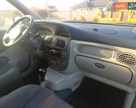 Сірий Рено Сценік, об'ємом двигуна 1.6 л та пробігом 230 тис. км за 3499 $, фото 42 на Automoto.ua