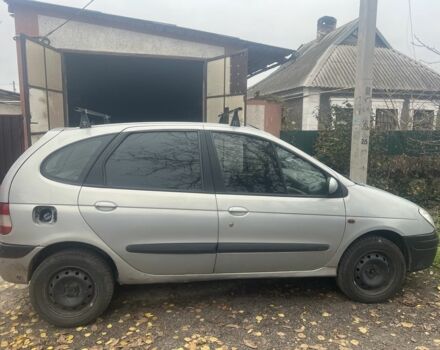 Серый Рено Сценик, объемом двигателя 1.6 л и пробегом 235 тыс. км за 3100 $, фото 1 на Automoto.ua