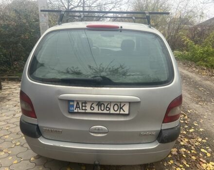 Серый Рено Сценик, объемом двигателя 1.6 л и пробегом 235 тыс. км за 3100 $, фото 2 на Automoto.ua