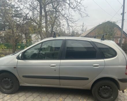 Серый Рено Сценик, объемом двигателя 1.6 л и пробегом 235 тыс. км за 3100 $, фото 3 на Automoto.ua