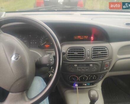 Рено Сценик 2000 в Ровно на Automoto.ua Серый Рено Сценик, объемом двигателя 1.6 л и пробегом 247 тыс. км за 3199 $, фото 1 на Automoto.ua