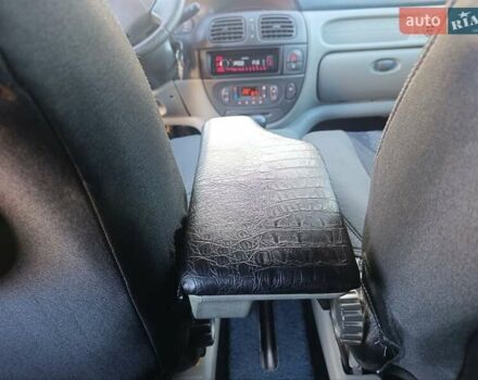 Сірий Рено Сценік, об'ємом двигуна 1.6 л та пробігом 230 тис. км за 3499 $, фото 24 на Automoto.ua