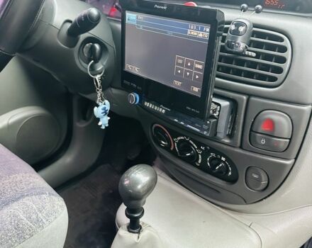 Рено Сценік 2001 у Києві на Automoto.ua Сірий Рено Сценік, об'ємом двигуна 1.6 л та пробігом 328 тис. км за 2500 $, фото 11 на Automoto.ua