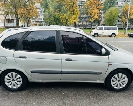 Рено Сценік 2001 у Києві на Automoto.ua Сірий Рено Сценік, об'ємом двигуна 1.6 л та пробігом 328 тис. км за 2500 $, фото 1 на Automoto.ua