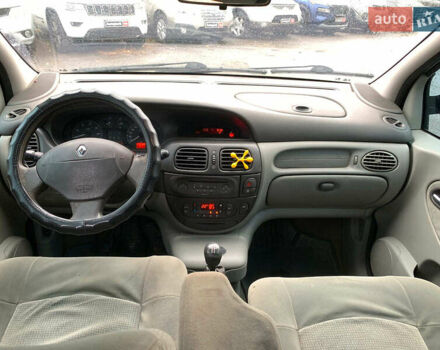 Рено Сценик 2002 в Виннице на Automoto.ua Серый Рено Сценик, объемом двигателя 1.6 л и пробегом 270 тыс. км за 3490 $, фото 28 на Automoto.ua