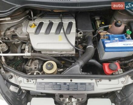 Сірий Рено Сценік, об'ємом двигуна 1.6 л та пробігом 173 тис. км за 4500 $, фото 11 на Automoto.ua