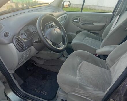 Серый Рено Сценик, объемом двигателя 2 л и пробегом 280 тыс. км за 3800 $, фото 4 на Automoto.ua