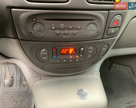 Рено Сценик 2002 в Виннице на Automoto.ua Серый Рено Сценик, объемом двигателя 1.6 л и пробегом 270 тыс. км за 3490 $, фото 29 на Automoto.ua