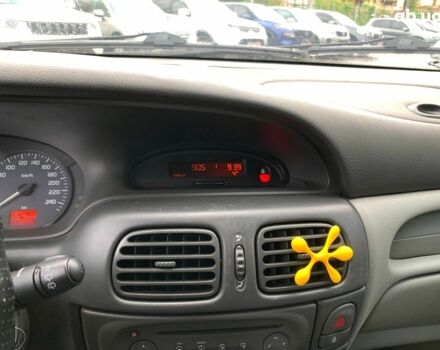 Рено Сценик 2002 в Виннице на Automoto.ua Серый Рено Сценик, объемом двигателя 1.6 л и пробегом 270 тыс. км за 3490 $, фото 30 на Automoto.ua