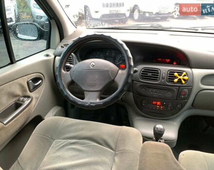 Рено Сценик 2002 в Виннице на Automoto.ua Серый Рено Сценик, объемом двигателя 1.6 л и пробегом 270 тыс. км за 3490 $, фото 27 на Automoto.ua