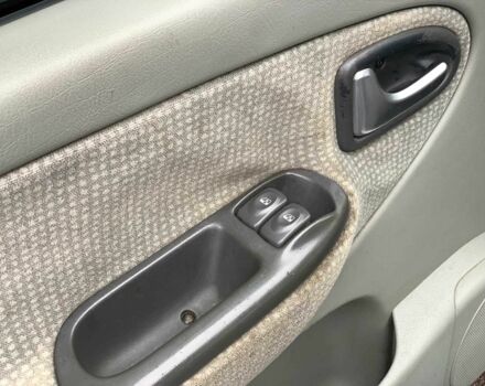 Рено Сценик 2002 в Виннице на Automoto.ua Серый Рено Сценик, объемом двигателя 1.6 л и пробегом 270 тыс. км за 3490 $, фото 18 на Automoto.ua