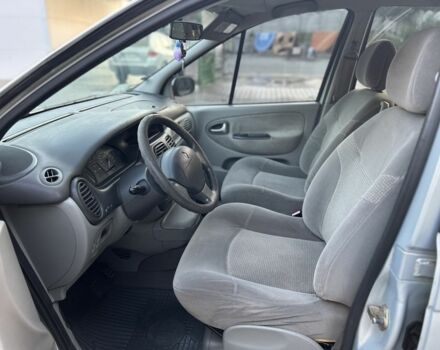 Серый Рено Сценик, объемом двигателя 1.6 л и пробегом 183 тыс. км за 3300 $, фото 9 на Automoto.ua