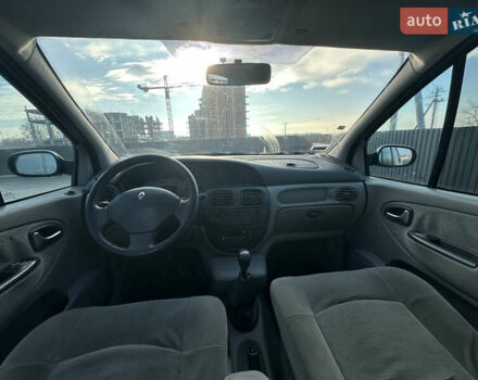 Серый Рено Сценик, объемом двигателя 1.6 л и пробегом 267 тыс. км за 1999 $, фото 29 на Automoto.ua