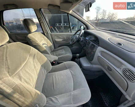 Серый Рено Сценик, объемом двигателя 1.6 л и пробегом 267 тыс. км за 1999 $, фото 23 на Automoto.ua