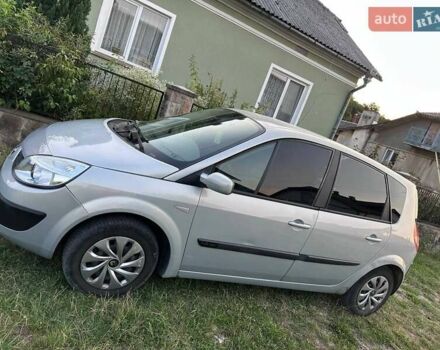 Серый Рено Сценик, объемом двигателя 1.6 л и пробегом 244 тыс. км за 3700 $, фото 6 на Automoto.ua