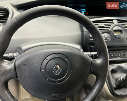 Серый Рено Сценик, объемом двигателя 1.9 л и пробегом 260 тыс. км за 3600 $, фото 14 на Automoto.ua