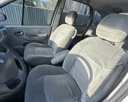 Серый Рено Сценик, объемом двигателя 1.6 л и пробегом 267 тыс. км за 1999 $, фото 17 на Automoto.ua