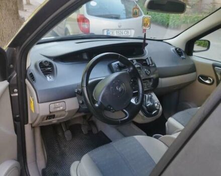 Серый Рено Сценик, объемом двигателя 1.6 л и пробегом 192 тыс. км за 4350 $, фото 5 на Automoto.ua