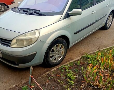 Серый Рено Сценик, объемом двигателя 1.5 л и пробегом 310 тыс. км за 4100 $, фото 1 на Automoto.ua