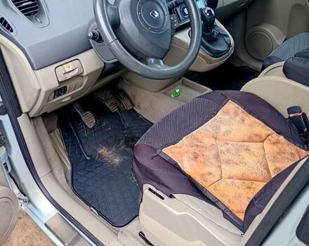 Серый Рено Сценик, объемом двигателя 1.5 л и пробегом 310 тыс. км за 4100 $, фото 3 на Automoto.ua