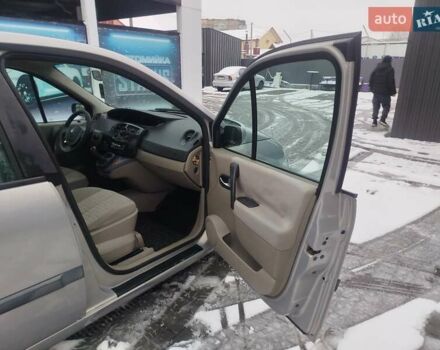 Серый Рено Сценик, объемом двигателя 1.5 л и пробегом 254 тыс. км за 3500 $, фото 12 на Automoto.ua