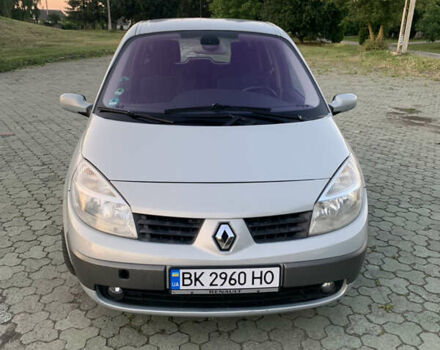 Сірий Рено Сценік, об'ємом двигуна 1.6 л та пробігом 190 тис. км за 4900 $, фото 5 на Automoto.ua