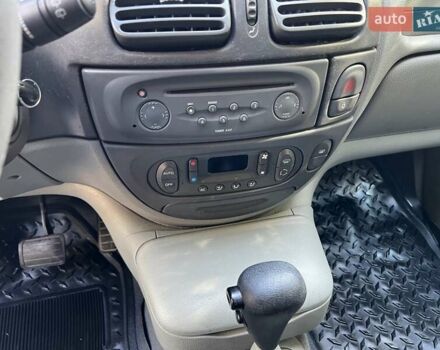 Сірий Рено Сценік, об'ємом двигуна 1.87 л та пробігом 250 тис. км за 3583 $, фото 21 на Automoto.ua