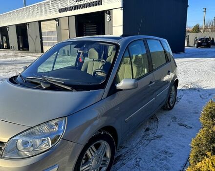 Сірий Рено Сценік, об'ємом двигуна 2 л та пробігом 125 тис. км за 3750 $, фото 2 на Automoto.ua