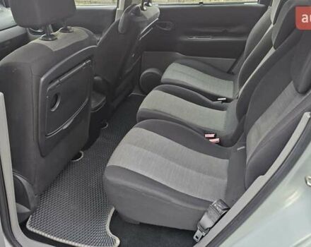 Сірий Рено Сценік, об'ємом двигуна 1.6 л та пробігом 225 тис. км за 4650 $, фото 15 на Automoto.ua