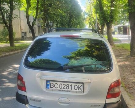 Сірий Рено Сценік, об'ємом двигуна 1.6 л та пробігом 305 тис. км за 3500 $, фото 5 на Automoto.ua