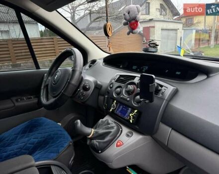 Сірий Рено Сценік, об'ємом двигуна 1.6 л та пробігом 222 тис. км за 3999 $, фото 17 на Automoto.ua