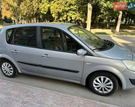 Серый Рено Сценик, объемом двигателя 1.6 л и пробегом 280 тыс. км за 5700 $, фото 1 на Automoto.ua