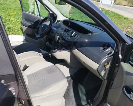 Серый Рено Сценик, объемом двигателя 1.6 л и пробегом 192 тыс. км за 4350 $, фото 21 на Automoto.ua