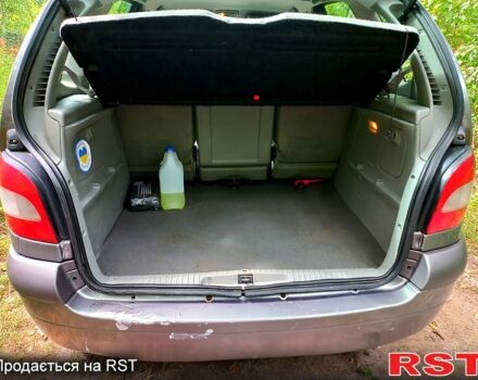 Серый Рено Сценик, объемом двигателя 1.6 л и пробегом 359 тыс. км за 4000 $, фото 3 на Automoto.ua