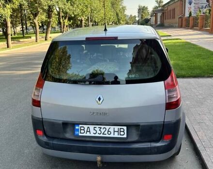 Серый Рено Сценик, объемом двигателя 1.6 л и пробегом 280 тыс. км за 5700 $, фото 2 на Automoto.ua