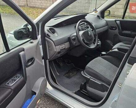 Сірий Рено Сценік, об'ємом двигуна 1.6 л та пробігом 225 тис. км за 4650 $, фото 18 на Automoto.ua