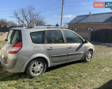 Серый Рено Сценик, объемом двигателя 2 л и пробегом 260 тыс. км за 3800 $, фото 4 на Automoto.ua
