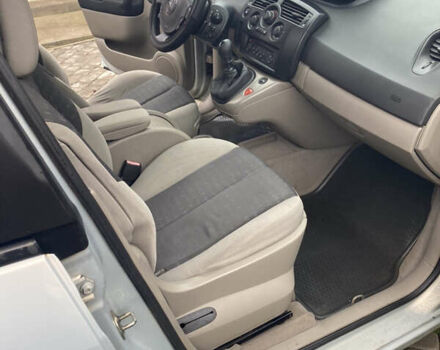 Сірий Рено Сценік, об'ємом двигуна 1.87 л та пробігом 227 тис. км за 4300 $, фото 16 на Automoto.ua