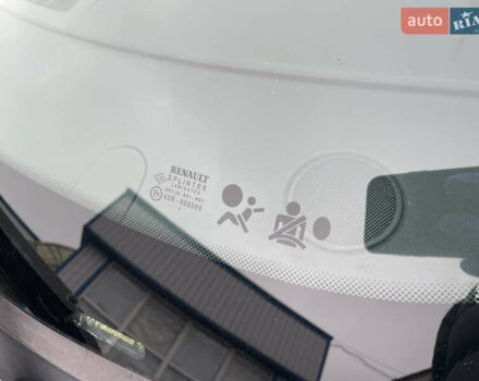 Сірий Рено Сценік, об'ємом двигуна 1.6 л та пробігом 200 тис. км за 4850 $, фото 19 на Automoto.ua