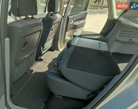 Серый Рено Сценик, объемом двигателя 1.6 л и пробегом 167 тыс. км за 5300 $, фото 30 на Automoto.ua