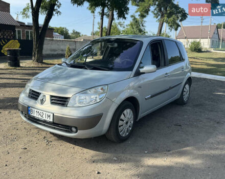 Серый Рено Сценик, объемом двигателя 1.6 л и пробегом 218 тыс. км за 5300 $, фото 2 на Automoto.ua