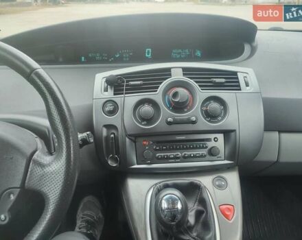 Серый Рено Сценик, объемом двигателя 1.6 л и пробегом 167 тыс. км за 5300 $, фото 40 на Automoto.ua