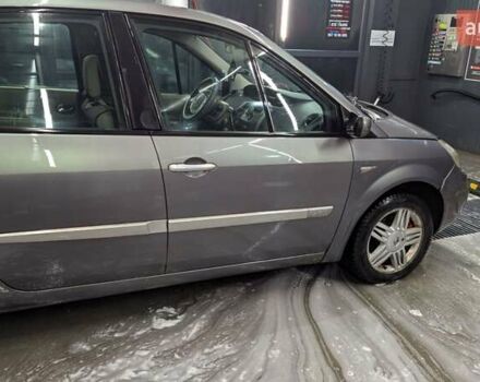 Серый Рено Сценик, объемом двигателя 1.87 л и пробегом 350 тыс. км за 3000 $, фото 11 на Automoto.ua