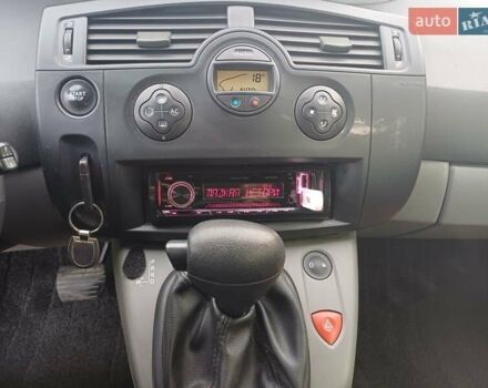 Серый Рено Сценик, объемом двигателя 1.6 л и пробегом 254 тыс. км за 4000 $, фото 14 на Automoto.ua