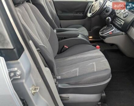 Серый Рено Сценик, объемом двигателя 1.6 л и пробегом 223 тыс. км за 5200 $, фото 3 на Automoto.ua