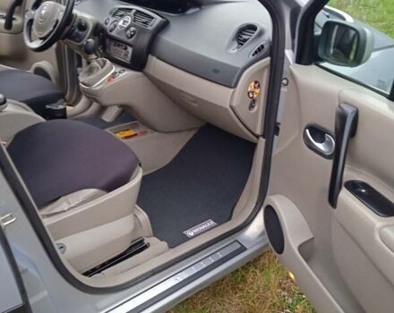 Серый Рено Сценик, объемом двигателя 1.9 л и пробегом 240 тыс. км за 5000 $, фото 19 на Automoto.ua