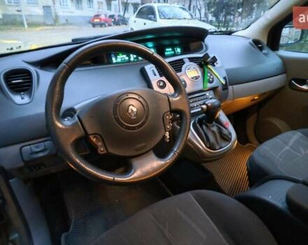 Сірий Рено Сценік, об'ємом двигуна 1.6 л та пробігом 207 тис. км за 3000 $, фото 23 на Automoto.ua